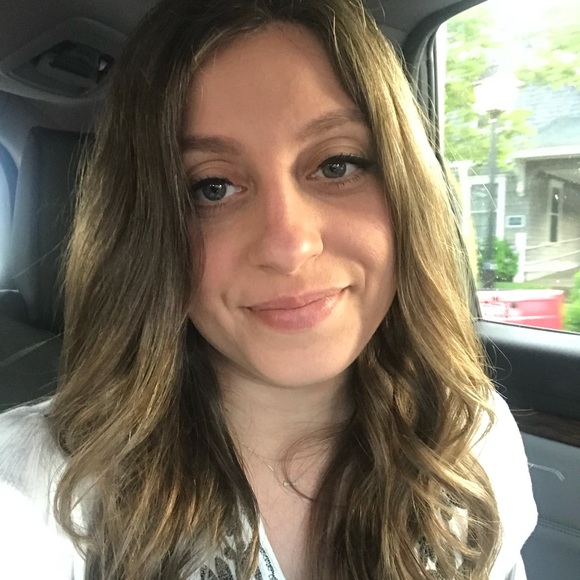 Meet your Posher, Theresa - Picture 1 of 1